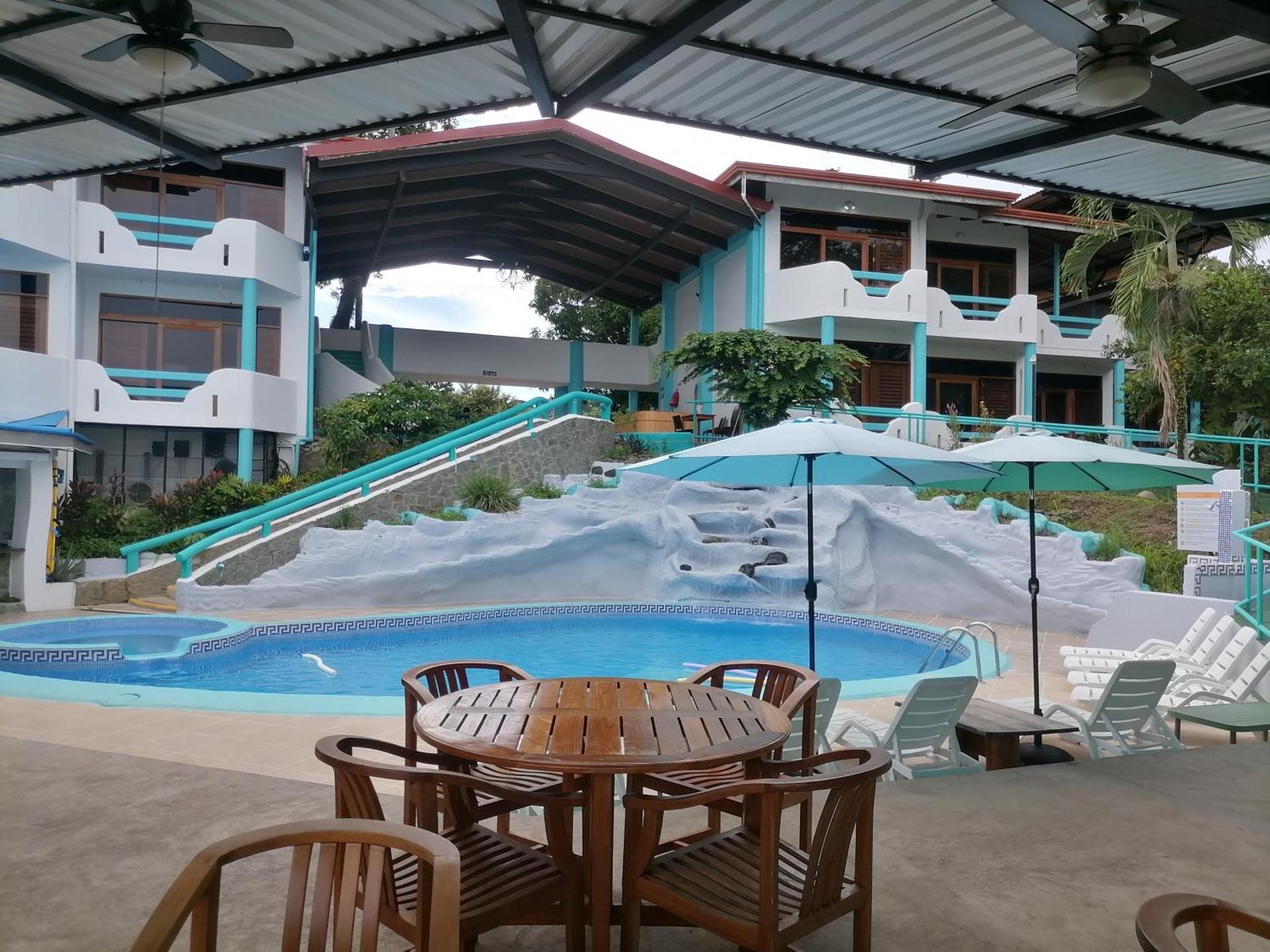 Hotel Planeta Sano Manuel Antonio Dış mekan fotoğraf