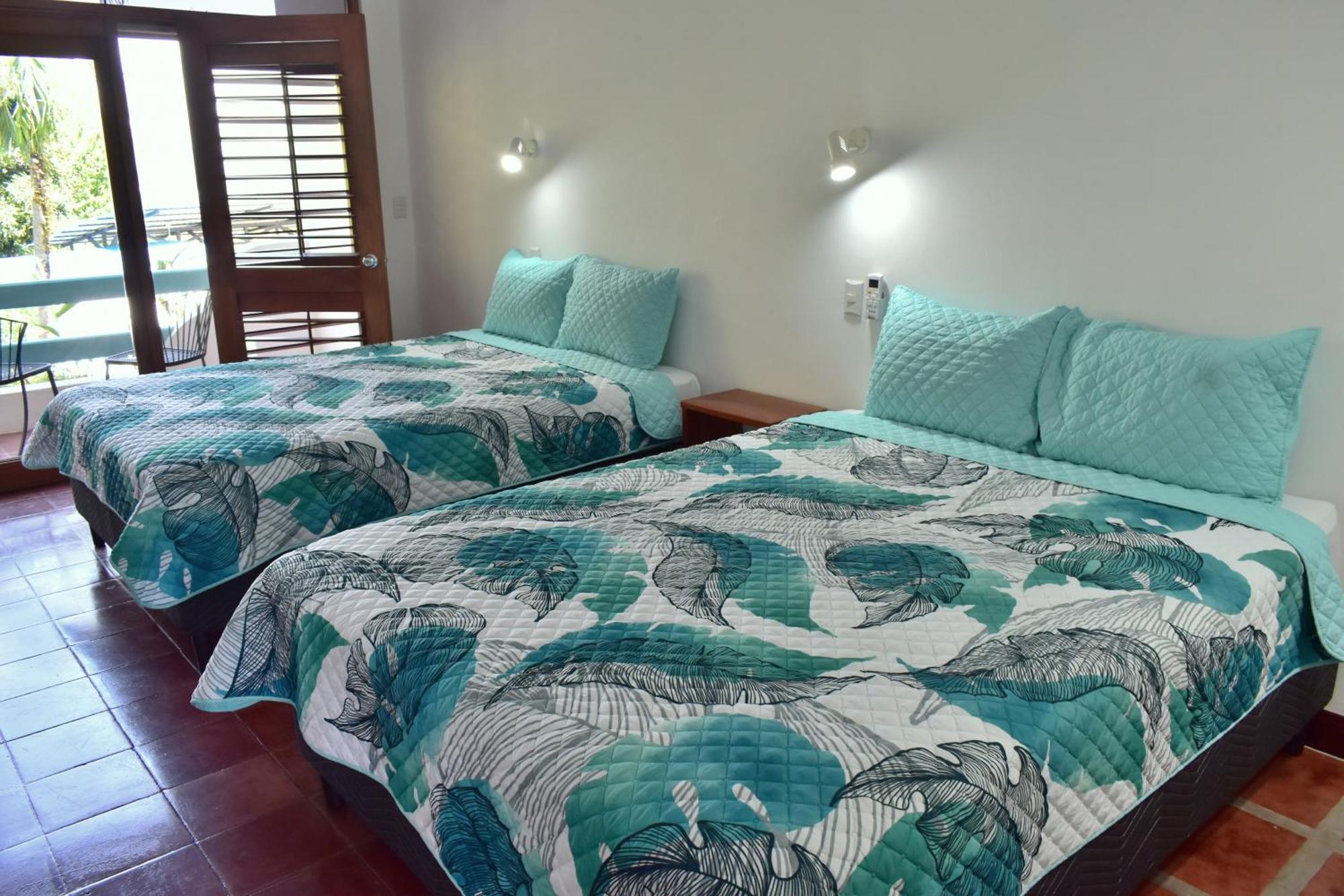 Hotel Planeta Sano Manuel Antonio Dış mekan fotoğraf