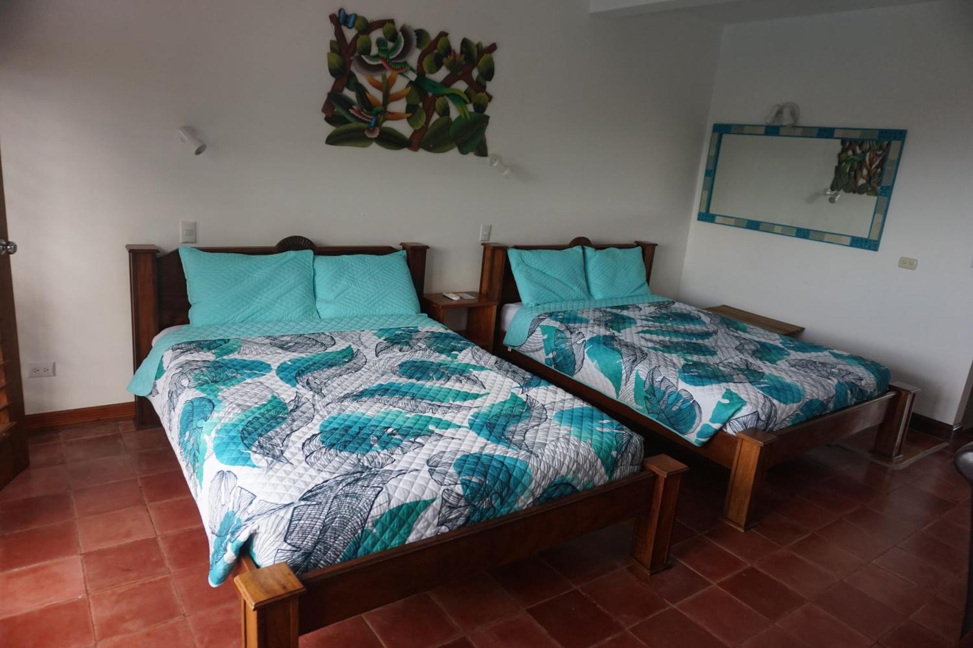 Hotel Planeta Sano Manuel Antonio Dış mekan fotoğraf