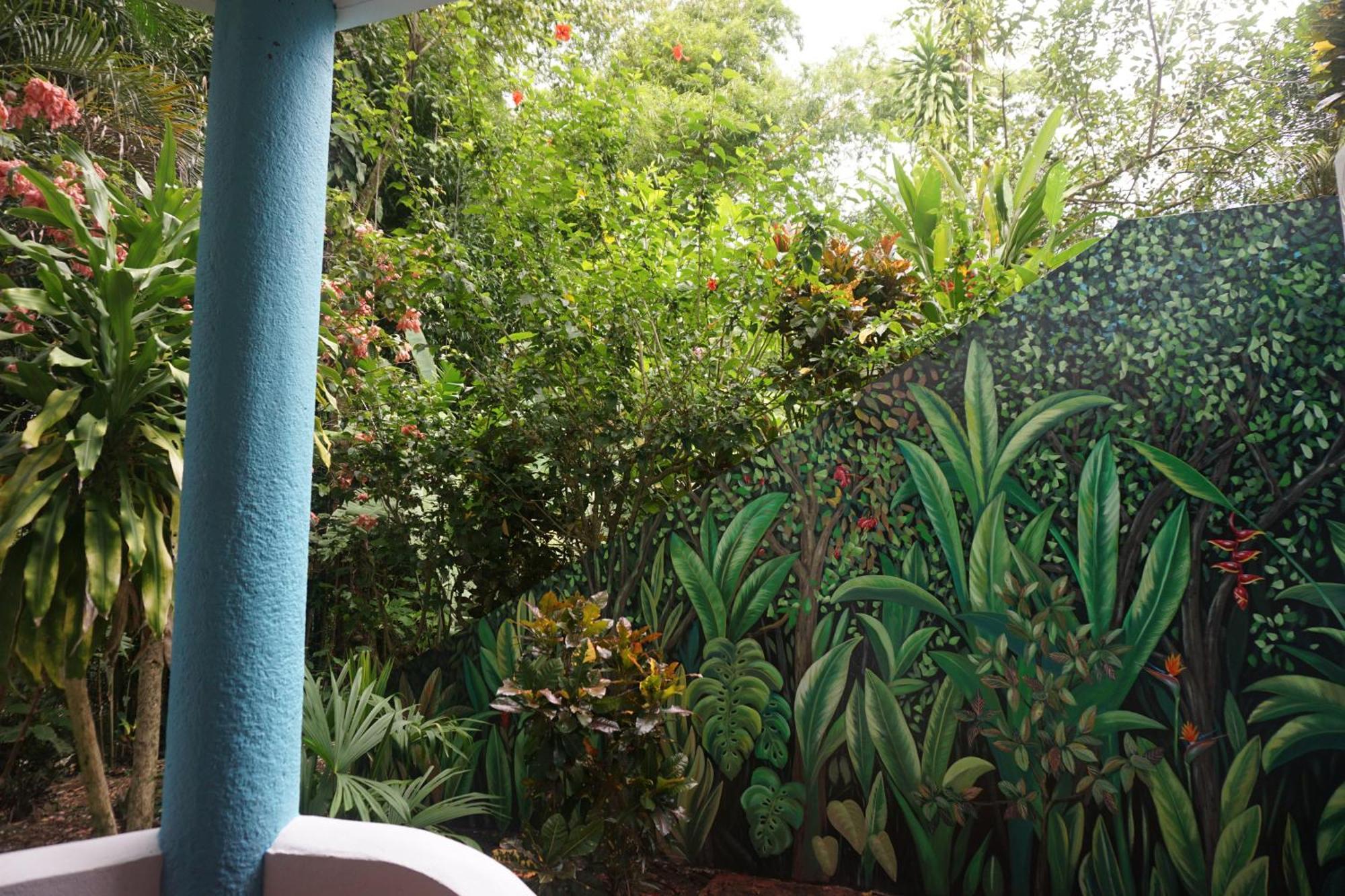 Hotel Planeta Sano Manuel Antonio Dış mekan fotoğraf