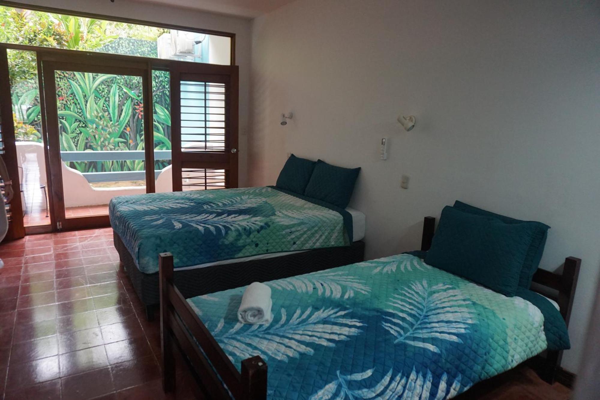 Hotel Planeta Sano Manuel Antonio Dış mekan fotoğraf