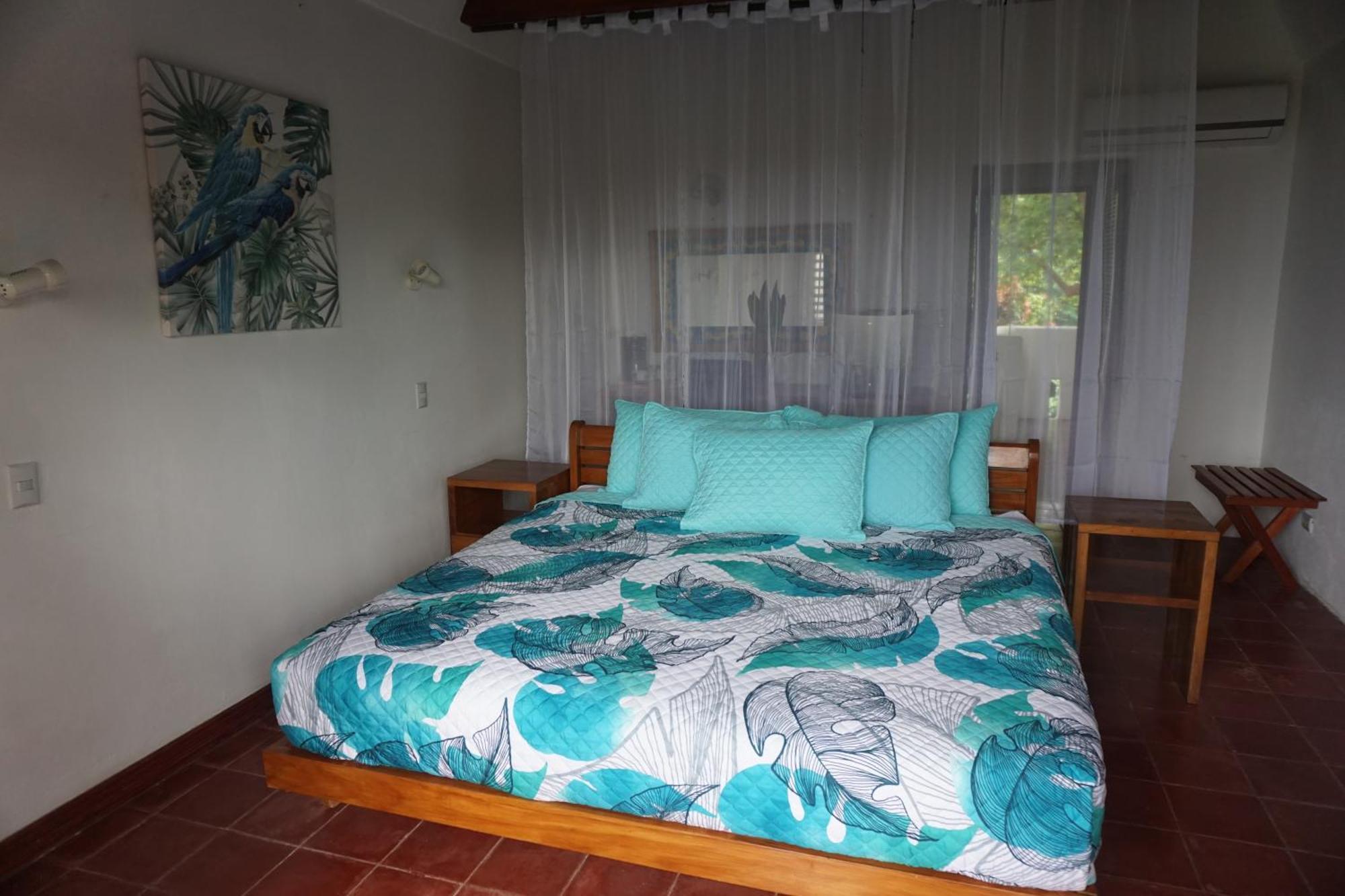 Hotel Planeta Sano Manuel Antonio Dış mekan fotoğraf