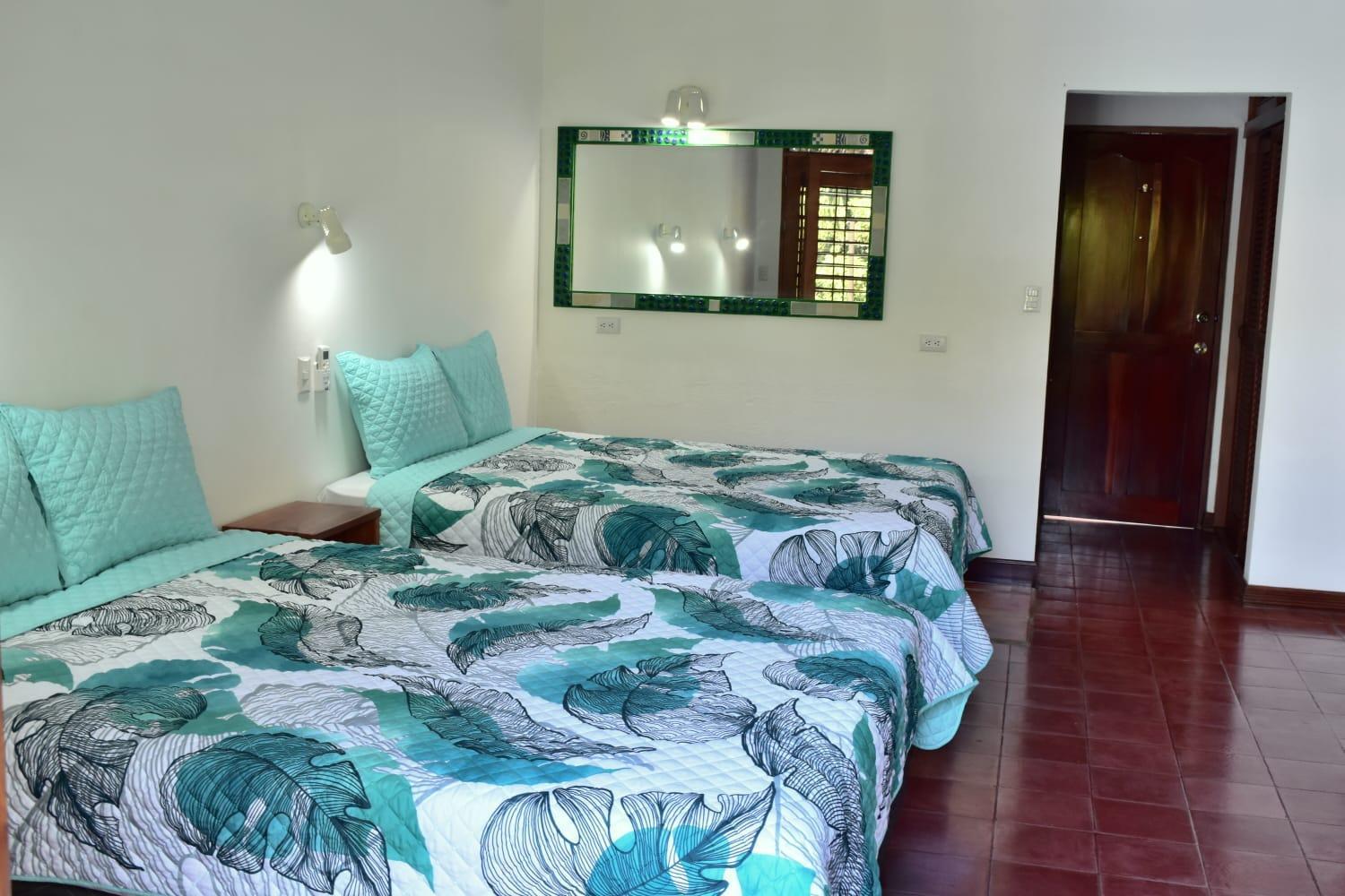 Hotel Planeta Sano Manuel Antonio Dış mekan fotoğraf