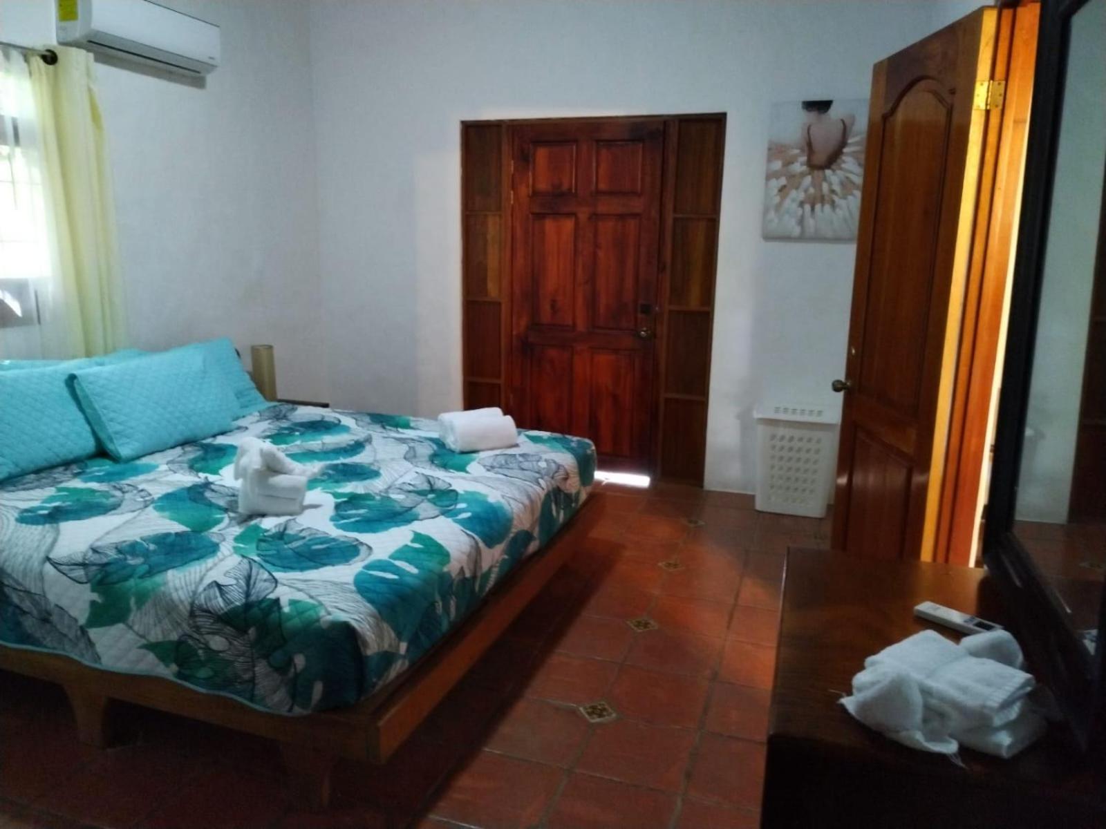 Hotel Planeta Sano Manuel Antonio Dış mekan fotoğraf